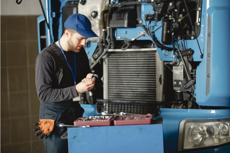 Extending the Life of Your Semi-truck: Best Practices for Repairs and Maintenance